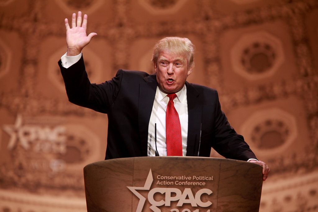 Trump hotar BRIKS-stödjare med extra tull: “Inga undantag!”